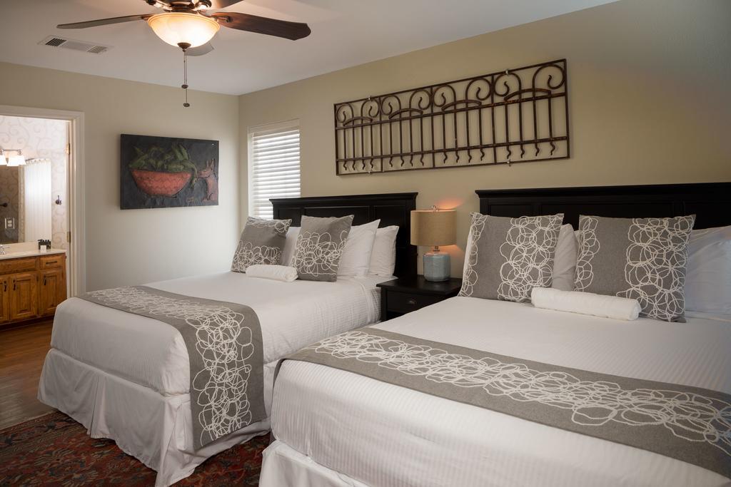 Hotel Camp Lucy Dripping Springs Exterior foto