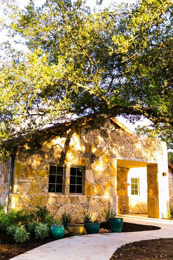 Hotel Camp Lucy Dripping Springs Exterior foto